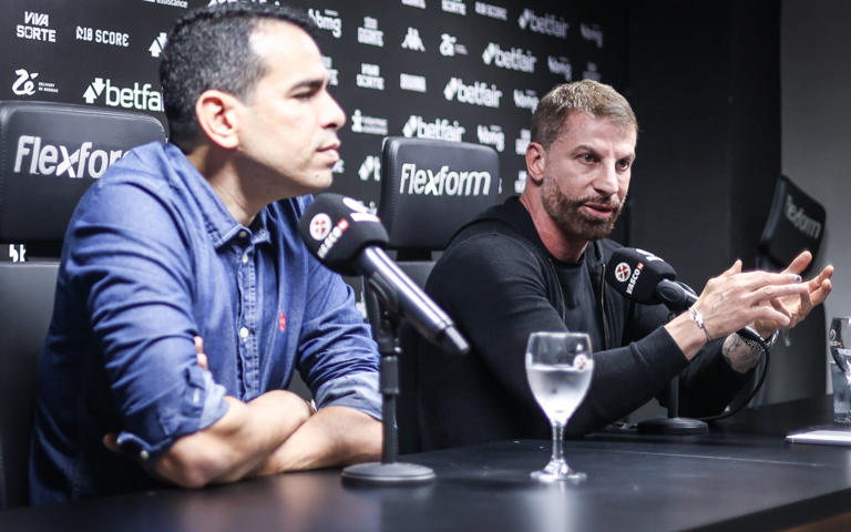 Torcedores ironizam diretoria do Vasco após anúncio de Lavega no Fluminense: 'Parabéns'